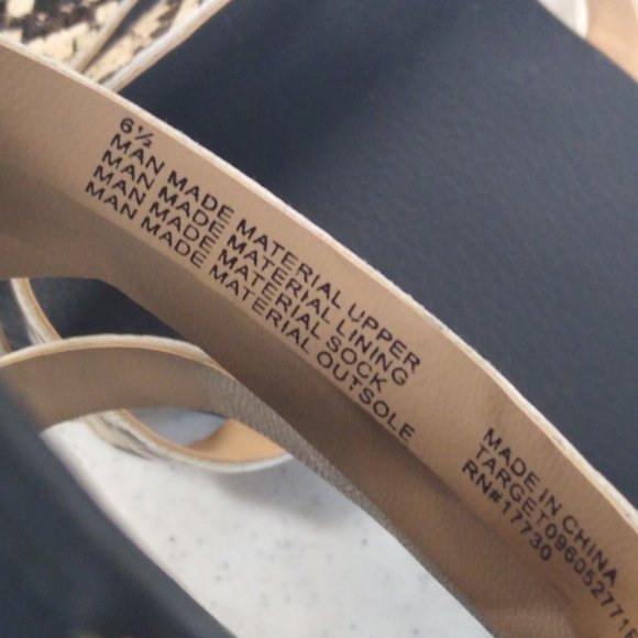 A New Day Sandals Snakeskin Size 6.5 Women Embossed Strappy Slide On Sandal NWT - Picture 6 of 7